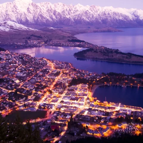 must-visit-destinations-in-new-zealand-queenstown